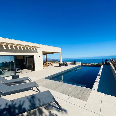 Corse Du Sud Avec Piscine Et Vue * Sari-Solenzara