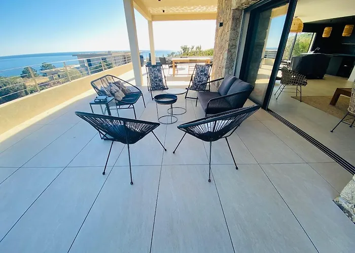 Corse Du Sud Avec Piscine Et Vue