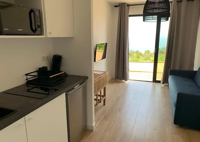 Corse Du Sud Avec Piscine Et Vue Villa Sari-Solenzara