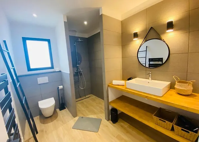 Corse Du Sud Avec Piscine Et Vue